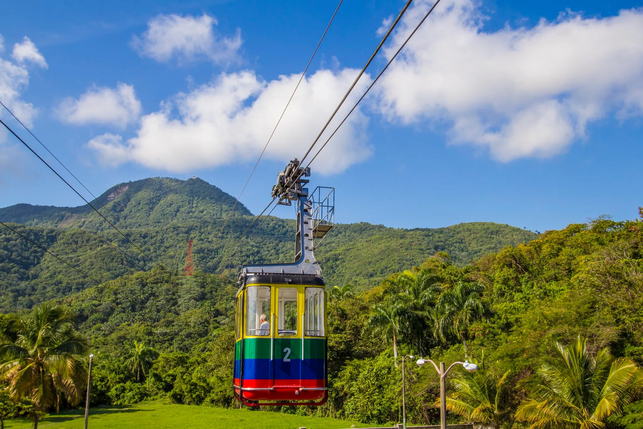 Stunning views, vibrant culture, and history! 🌟🚡